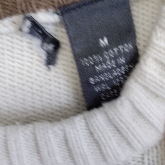 Men's Cream sweater size medium - Picture 4 of 4